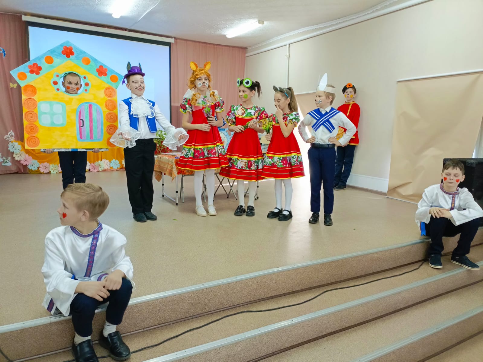 Районный  конкурс детского театрального творчества «Театральная весна», посвященного году семьи.